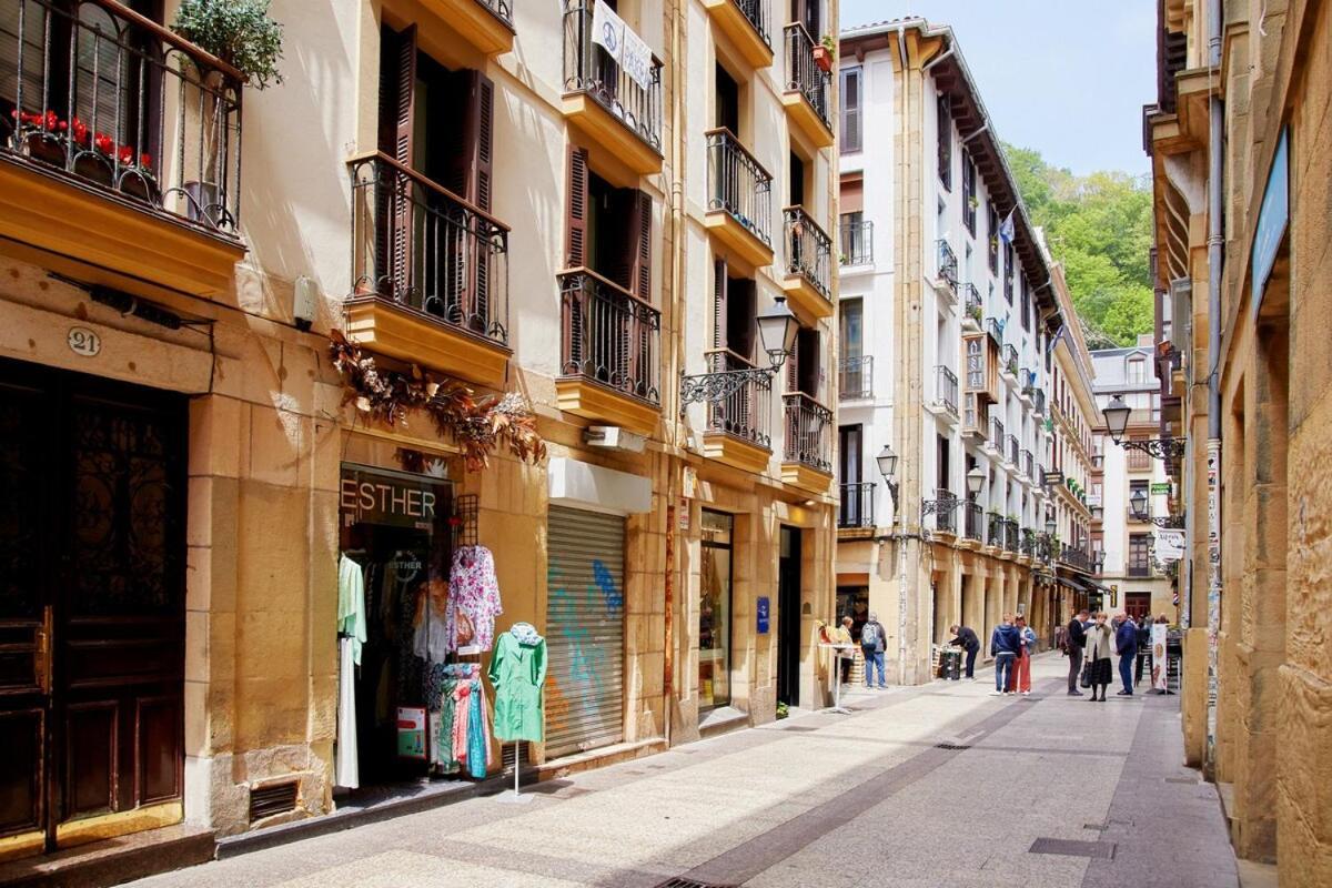 Ferienwohnung 8 Balconies Heart Of The Old Town San Sebastián Exterior foto